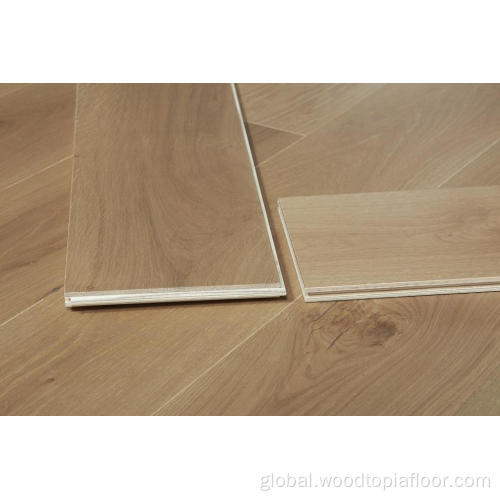 Brushed Solid Oak Flooring Three layers of solid wood engineer Floor Manufactory